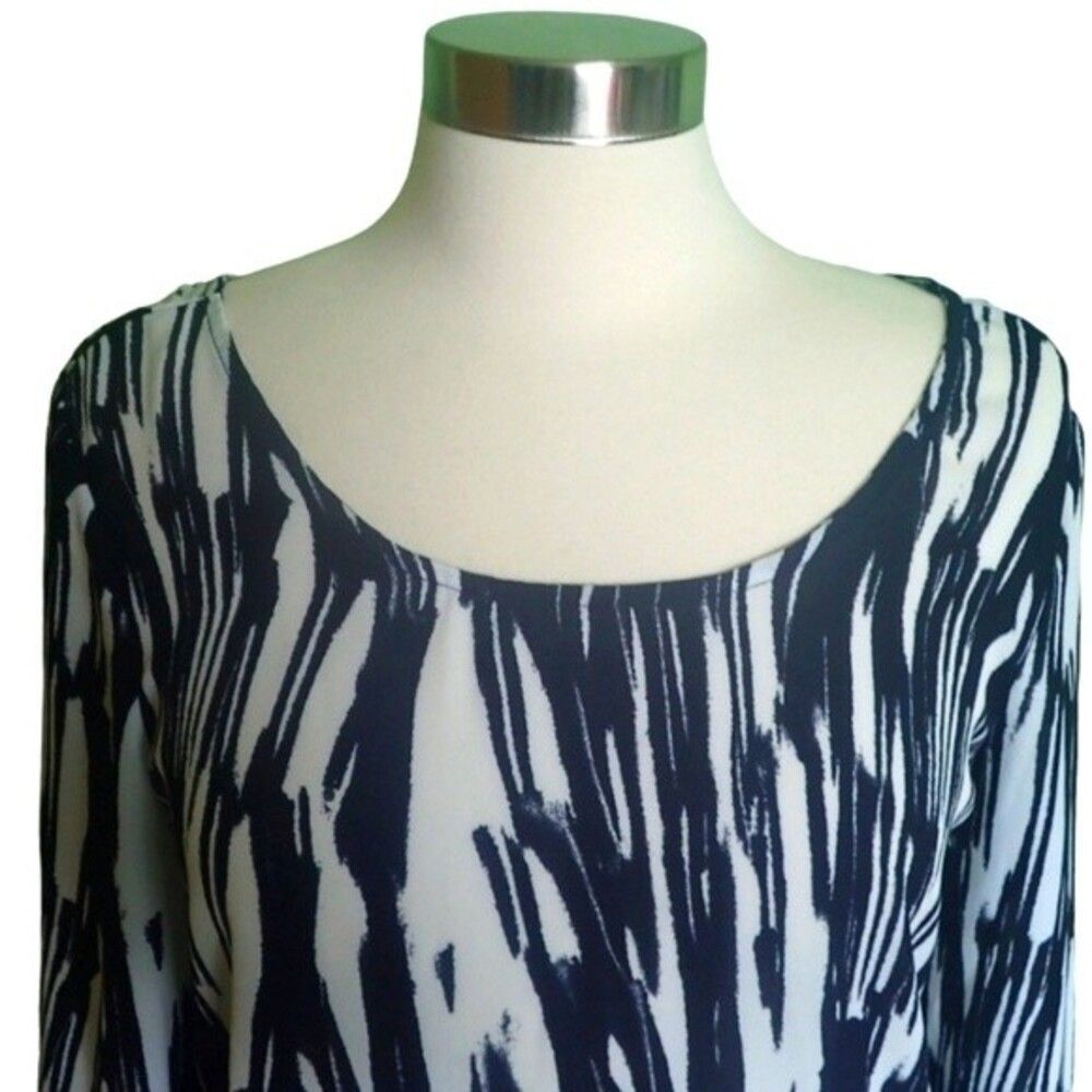 Charming Charlie Black & White Top - M - Picture 6 of 13